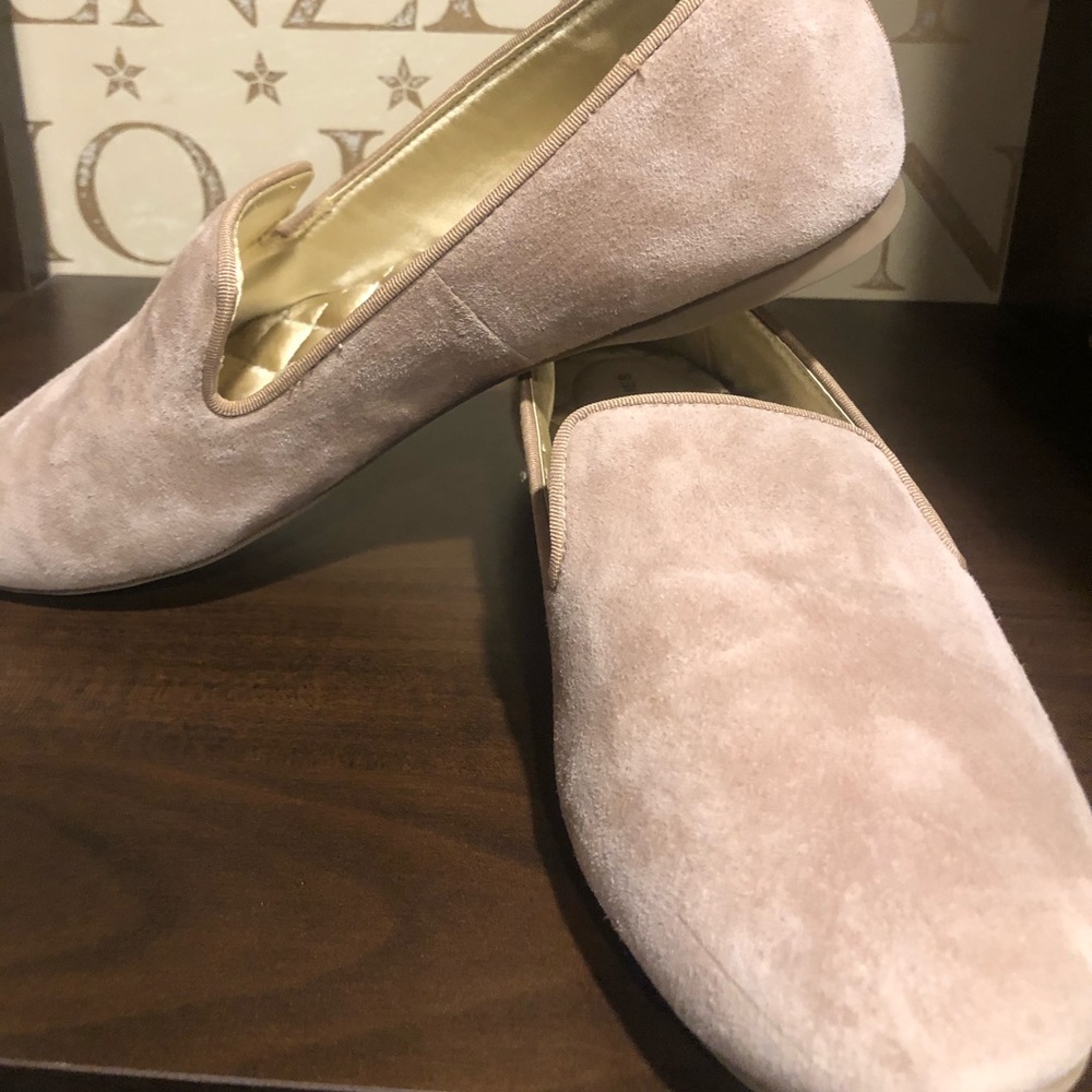 Birdies light suede loafers, size 8